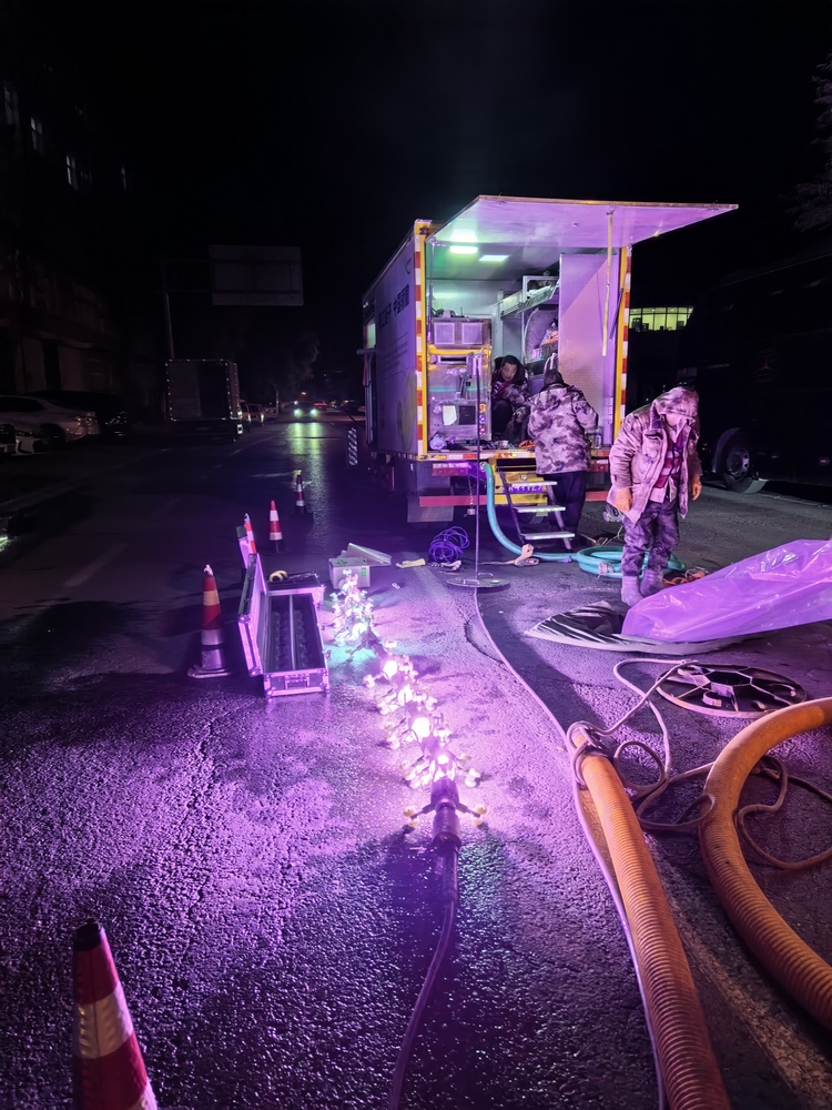 泸定管道非开挖修复